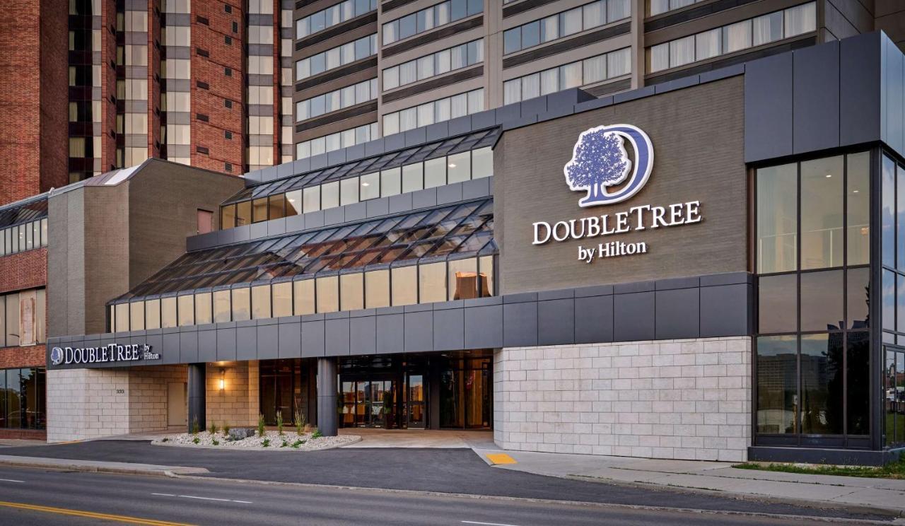 Doubletree By Hilton Windsor, On 4*