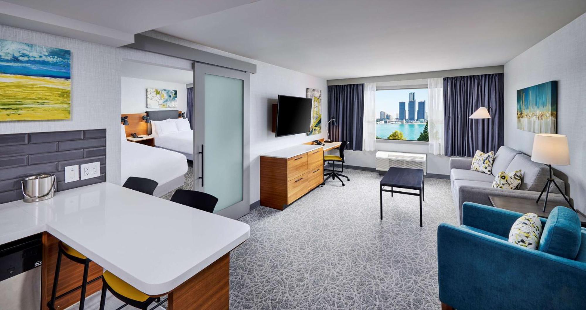 Doubletree By Hilton Windsor, On 4*