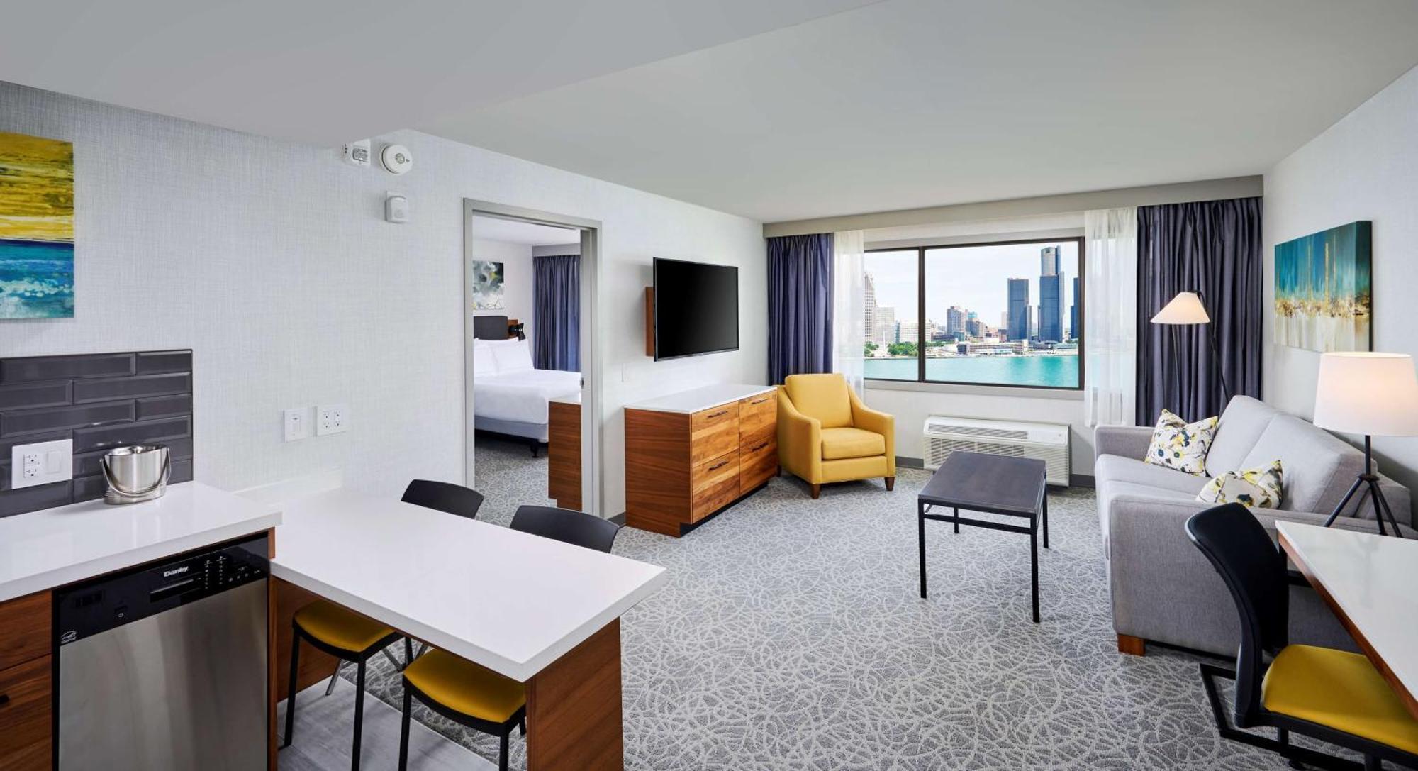 Doubletree By Hilton Windsor, On 4*